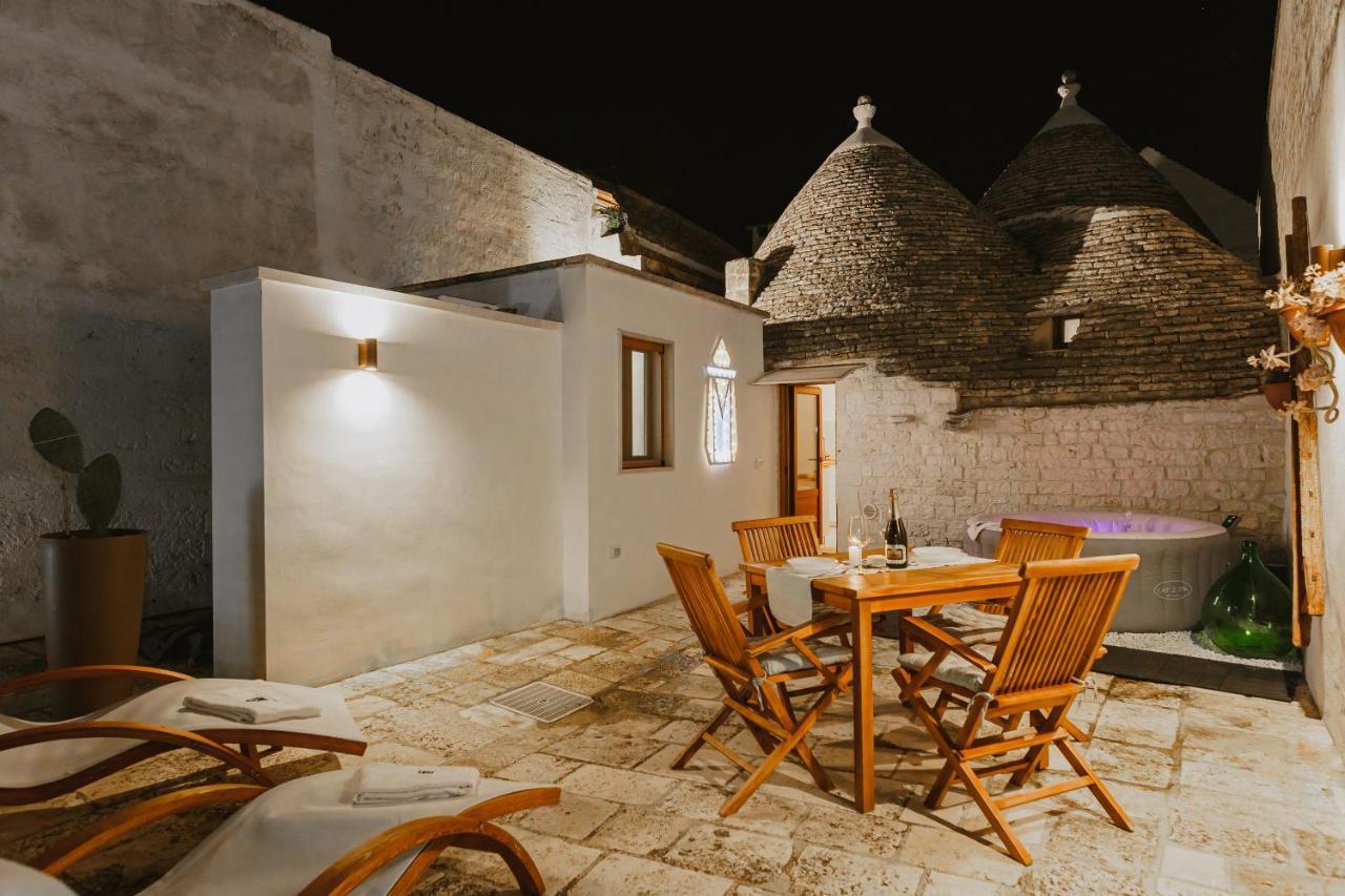 Milestones Modern Suite Trullo Jacuzzi Spa & Relax Alberobello Exterior foto