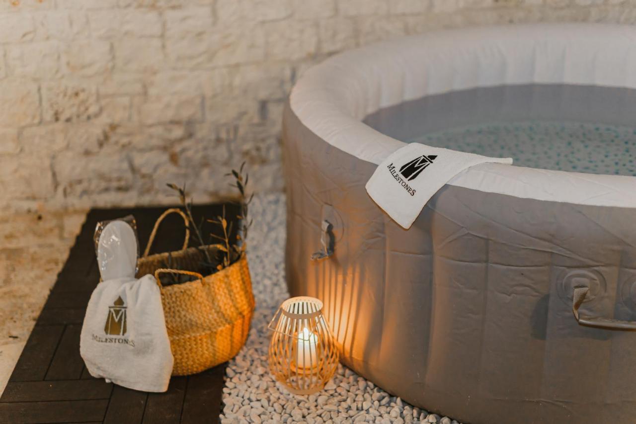 Milestones Modern Suite Trullo Jacuzzi Spa & Relax Alberobello Exterior foto